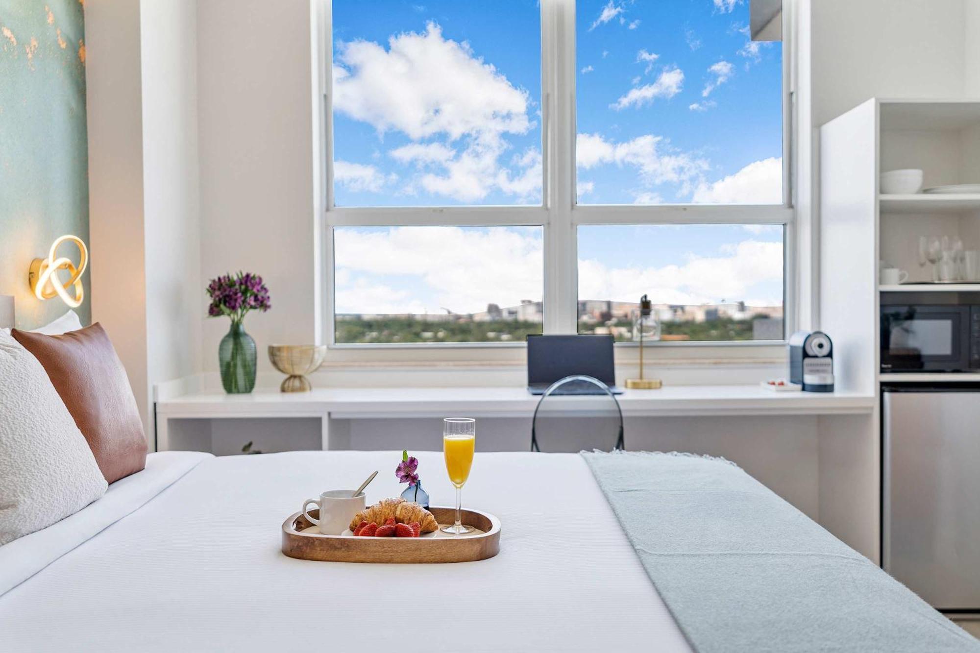 Mvr Floor To Ceiling Wow In Every * Miami